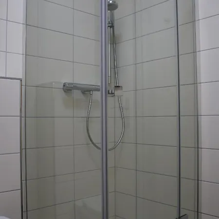 Apartamento Boddenkieker Bis 4 Personen, Sagard-neddesitz, 70m2 *